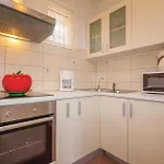 Lovely In * קריקווניצה