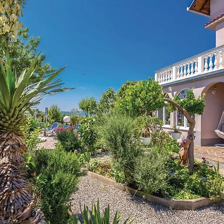 6 Bedroom Beautiful Home In Crikvenica Holiday home *