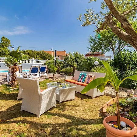 6 Bedroom Beautiful Home In Crikvenica Holiday home *