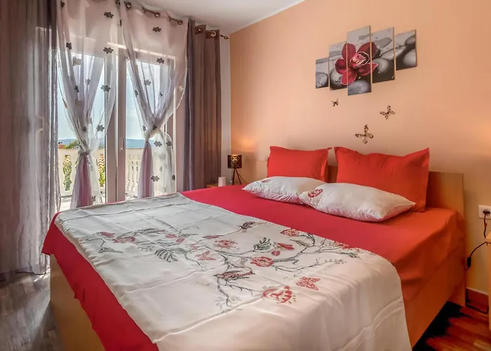 6 Bedroom Beautiful Home In Crikvenica Vikendica Crikvenica