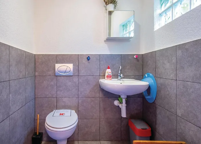 6 Bedroom Beautiful Home In Crikvenica Vikendica