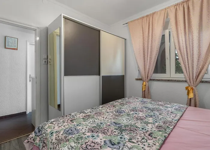 Vikendica 6 Bedroom Beautiful Home In Crikvenica Crikvenica