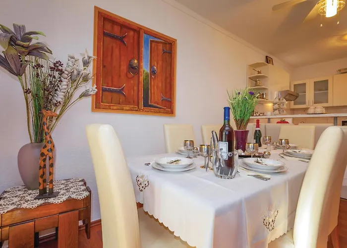 6 Bedroom Beautiful Home In Crikvenica Crikvenica