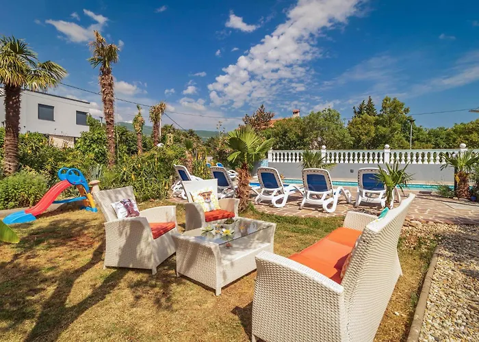 Vikendica 6 Bedroom Beautiful Home In Crikvenica Crikvenica